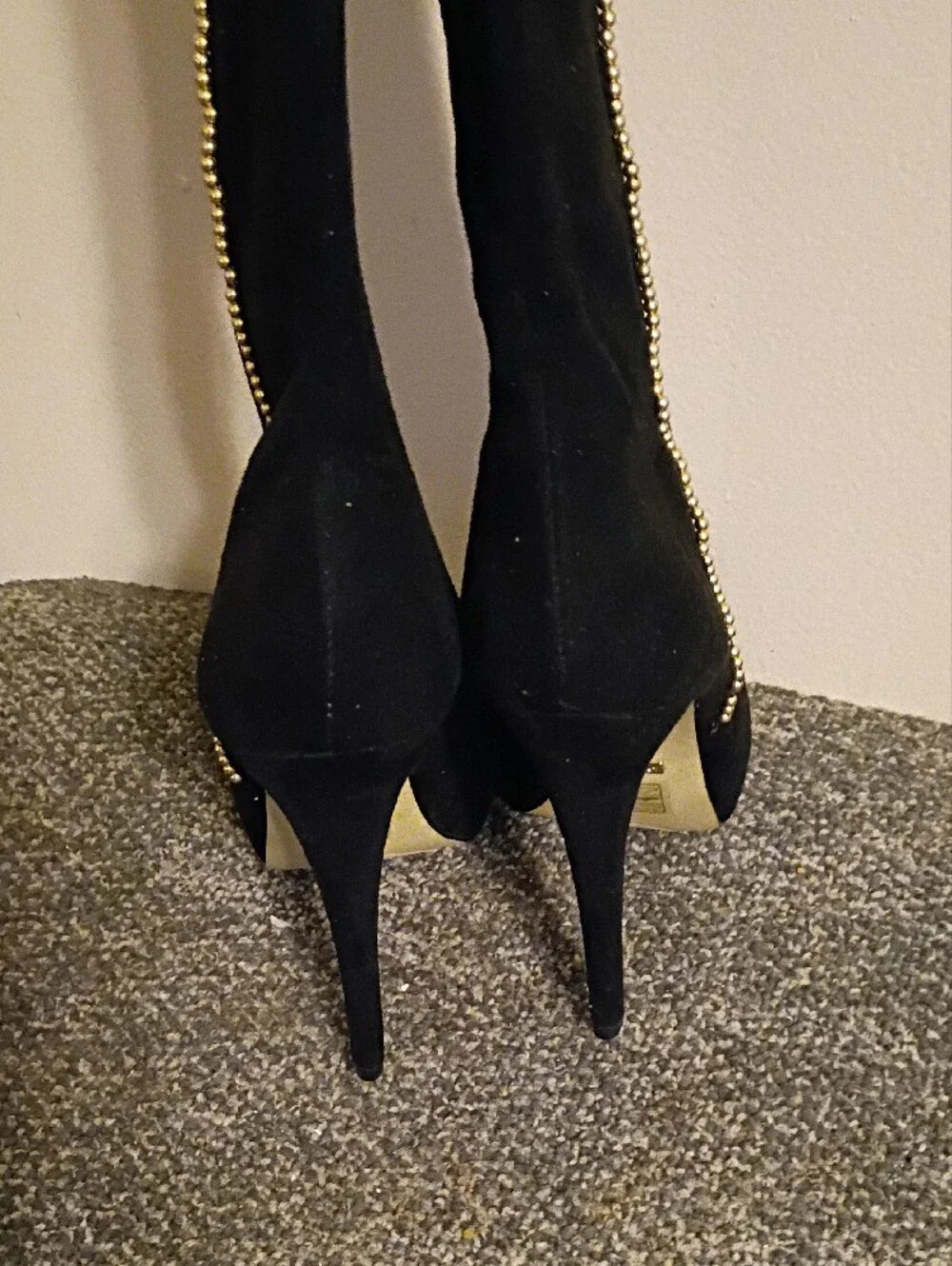 Bebe Black Knee-High Stiletto Boots with Gold Chain Detail Size 10